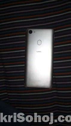 Lava r3 note